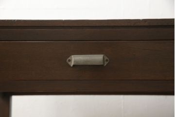 片袖デスクの見た目を変えずに綺麗にリペア!現状をベースに1トーン程落ち着いた色味に着色。(ワークデスク、机、在宅ワーク、在宅用)