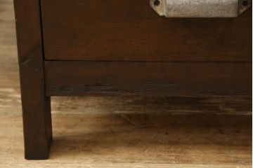 片袖デスクの見た目を変えずに綺麗にリペア!現状をベースに1トーン程落ち着いた色味に着色。(ワークデスク、机、在宅ワーク、在宅用)