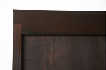 障子帯戸をリペア&カスタム!高さをリサイズし、既存の障子をプラスチック障子紙に張り替え。現状のお品物に合わせて1トーン程落ち着いた色に着色。(板戸、引き戸)