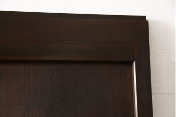 障子帯戸をリペア&カスタム!高さをリサイズし、既存の障子をプラスチック障子紙に張り替え。現状のお品物に合わせて1トーン程落ち着いた色に着色。(板戸、引き戸)