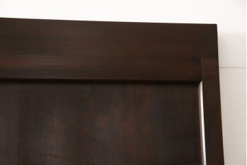 障子帯戸をリペア&カスタム!高さをリサイズし、既存の障子をプラスチック障子紙に張り替え。現状のお品物に合わせて1トーン程落ち着いた色に着色。(板戸、引き戸)