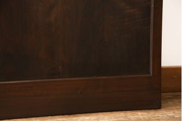 障子帯戸をリペア&カスタム!高さをリサイズし、既存の障子をプラスチック障子紙に張り替え。現状のお品物に合わせて1トーン程落ち着いた色に着色。(板戸、引き戸)