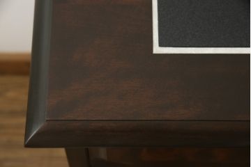 サイドボードをリペア&カスタム!天板は当店商品を参考に凹み部分に黒御影石を載せて仕上げ。(収納棚、戸棚、キャビネット)