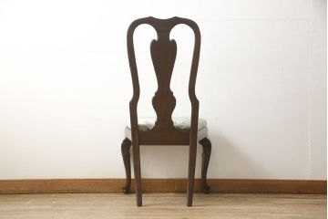 チェアをリペア&カスタム!ご希望の生地に座面を張り替え、本体は現状をベースにして1トーン程落ち着いた色味に着色。(ダイニングチェア、椅子、イス)