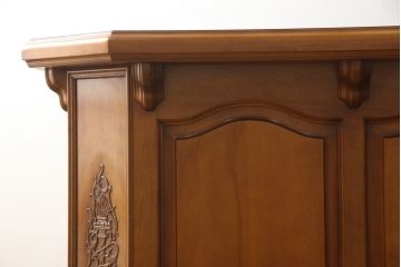 コーナーカウンターをリペア&カスタム!開き扉を新たに製作し、色味は既存の色に合わせた着色。(収納棚、カウンターテーブル)