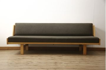 ソファベッドの見た目を変えずに綺麗にリペア!(ソファベッド、3人掛けソファ、ヴィンテージ)