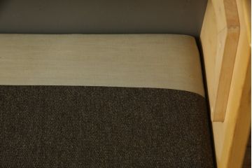 ソファベッドの見た目を変えずに綺麗にリペア!(ソファベッド、3人掛けソファ、ヴィンテージ)