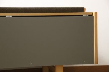 ソファベッドの見た目を変えずに綺麗にリペア!(ソファベッド、3人掛けソファ、ヴィンテージ)
