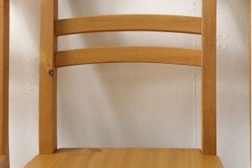 ダイニングチェアをリペア&カスタム!希望の座面高になるよう脚を下からカット。色味は本体に合わせ着色。 (板座チェア、椅子)