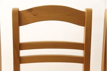 ダイニングチェアをリペア&カスタム!希望の座面高になるよう脚を下からカット。色味は本体に合わせ着色。 (板座チェア、椅子)