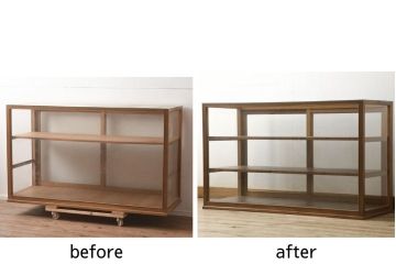 ガラスケースをリペア&カスタム!欠損している棚板を製作し、現状の品物に合わせて1トーン程落ち着いた色に着色。(ショーケース、陳列棚、飾り棚)