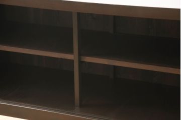 水屋箪笥サイドボードをリペア&カスタム!上下框をそれぞれカットしリサイズ。框の耳をフラットになるようカットし、カットした面は色合わせ。底の四つ角にフェルトを貼り付け。(キャビネット、収納棚、戸棚)