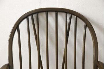 ソファをリペア&カスタム!クッションをご希望の生地に張り替え。修繕箇所は本体と馴染ませ、現状のお品物に合わせて1トーン程落ち着いた色に着色。(ラウンジチェア、アームチェア、椅子、1シーターソファ)