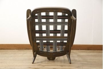 ソファをリペア&カスタム!クッションをご希望の生地に張り替え。修繕箇所は本体と馴染ませ、現状のお品物に合わせて1トーン程落ち着いた色に着色。(ラウンジチェア、アームチェア、椅子、1シーターソファ)