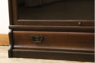 スタッキングブックケースをリペア&カスタム!3段から4段の造りに。色味は本体の色味に合わせ着色。(本箱、収納棚、戸棚、飾り棚)