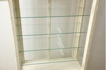 ケビントガラスケースをリペア&カスタム!錠と鍵を使用できるように加工。(飾り棚、陳列棚、収納棚、キャビネット)