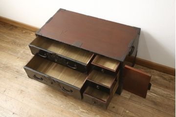 庄内箪笥ローボードをリペア&カスタム!木製の脚を取り付け。(テレビ台、テレビボード、ローチェスト)
