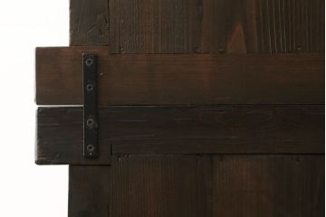 三尺水屋箪笥をリペア&カスタム!高さをリサイズし、本体を上下分割できるように加工。網部分にはすりガラスを取り付け、棚板を新たに製作。色味はチェス系に着色し蜜蝋ワックスにて仕上げ。(収納棚、戸棚、キャビネット、食器棚)