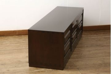 テレビ台をリペア&カスタム!配線穴開け加工を施し、本体は元の色味をベースに仕上げ。(テレビボード、ローボード、リビングボード、収納棚、戸棚、サイドボード)