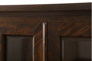 キャビネットをリペア&カスタム!当店の商品を参考に丸脚を取り付け。(食器棚、飾り棚、収納棚、本箱、ブックケース、サイドボード、サイドキャビネット)