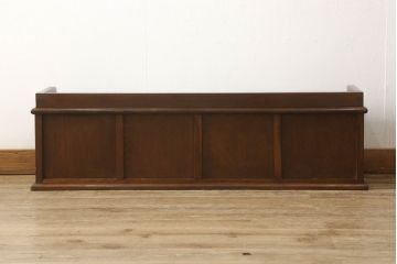オープンラックをリペア&カスタム!棚板は不足分を新規製作し取り付け、修繕箇所は本体と馴染ませ、現状のお品物に合わせて1トーン程落ち着いた色に着色。(棚、上置棚、ローボード、サイドボード)