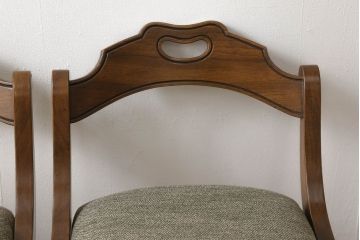 ダイニングチェア4脚をリペア&カスタム!ウレタンスポンジを交換し、希望の生地で座面を張替え。本体は元の木色をベースにキズをなじませて仕上げ。(サイドチェア、椅子、イス)