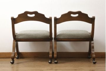 ダイニングチェア4脚をリペア&カスタム!ウレタンスポンジを交換し、希望の生地で座面を張替え。本体は元の木色をベースにキズをなじませて仕上げ。(サイドチェア、椅子、イス)