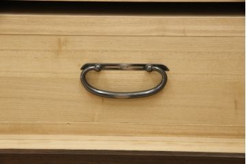 総桐箪笥をリペア&カスタム!色味は当店オーダー家具を参考にチェスナット系に着色。 (並厚、桐たんす、着物箪笥、和タンス、衣装箪笥、引き出し)
