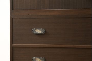 総桐箪笥をリペア&カスタム!色味は当店オーダー家具を参考にチェスナット系に着色。 (並厚、桐たんす、着物箪笥、和タンス、衣装箪笥、引き出し)