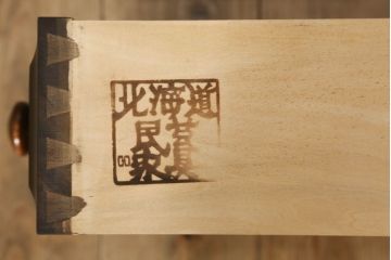 ライティングビューローをリペア&カスタム!指定箇所に配線用の穴開け加工。(机、在宅ワーク、在宅用、引き出し、ワークデスク)