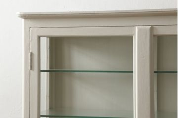 ケビントガラスケースをリペア&カスタム!鍵を当店にて選定し、錠と鍵を使用できるように加工。(飾り棚、収納棚、戸棚、キャビネット、陳列棚)