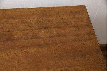 片袖机の見た目を変えずに綺麗にリペア!現状をベースにして1トーン程落ち着いた色味に着色。(デスク、在宅用、在宅ワーク)
