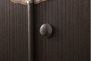 春日部桐箪笥をリペア&カスタム!内部は着色せず、本体外側はチェスナット系に着色。(桐たんす、和タンス、着物箪笥、衣装箪笥、引き出し、チェスト、並厚)