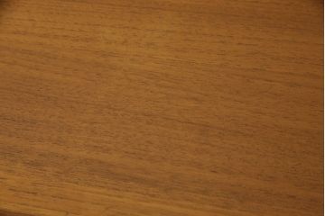 サイドボードをリペア&カスタム!既存の棚受けをねじ込みタイプのダボに交換。各棚に1個ずつ計5か所に配線用の穴開け加工。(キャビネット、テレビ台、リビングボード、ヴィンテージ)