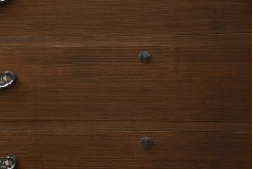総桐箪笥ローチェストをリペア&カスタム!ヒノキ天板を取り付け、色味はオーク色に着色。(総桐たんす、和タンス、衣装箪笥、サイドチェスト、引き出し)