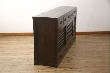 水屋箪笥サイドボードの見た目を変えずに綺麗にリペア!!本体は現状の色味を活かして仕上げ。(収納棚、テレビ台、キャビネット)