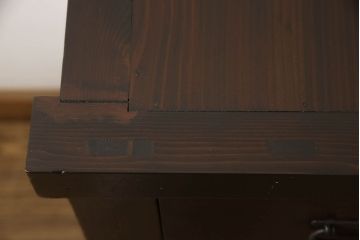 水屋箪笥サイドボードの見た目を変えずに綺麗にリペア!!本体は現状の色味を活かして仕上げ。(収納棚、テレビ台、キャビネット)