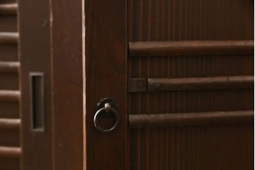 水屋箪笥サイドボードの見た目を変えずに綺麗にリペア!!本体は現状の色味を活かして仕上げ。(収納棚、テレビ台、キャビネット)
