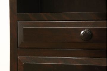 サイドチェストをリペア&カスタム!底面にキャスターを取り付け。(引き出し、チェスト)