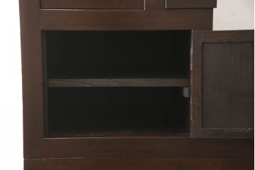 二段重ね箪笥をリペア&カスタム!上段の内部に棚板を製作し取付け。現状をベースに1トーン落ち着いた色味に着色仕上げ。(時代箪笥、和タンス)