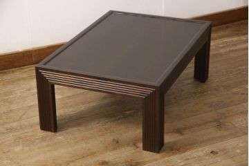 松本民芸家具のG型座卓の見た目を変えずに奇麗にリペア!お客様のご希望に合わせて塗装を剥離して、輪ジミのできにくい塗料で再塗装。(センターテーブル、リビングテーブル、ローテーブル)
