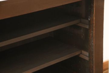 水屋箪笥のサイドボードをリペア&カスタム!天板上部のズレ止めは平らになるよう修正。現状のお品物に合わせて着色。(キャビネット、収納棚、食器棚、収納箪笥)