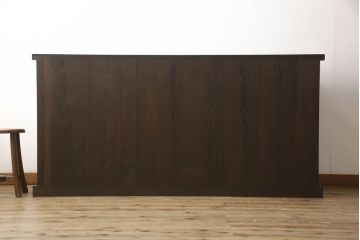 水屋箪笥のサイドボードをリペア&カスタム!天板上部のズレ止めは平らになるよう修正。現状のお品物に合わせて着色。(キャビネット、収納棚、食器棚、収納箪笥)