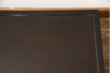 松本民芸家具のG型座卓の見た目を変えずに奇麗にリペア!お客様のご希望に合わせて塗装を剥離して、輪ジミのできにくい塗料で再塗装。(センターテーブル、リビングテーブル、ローテーブル)