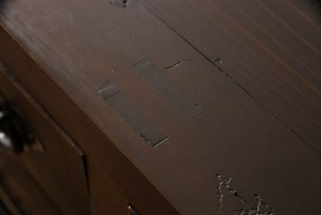 明治時代の収納箪笥の見た目を変えずに奇麗にリペア!現状をベースに着色。(時代箪笥、整理タンス、収納たんす、引き出し、ローチェスト、ローボード)
