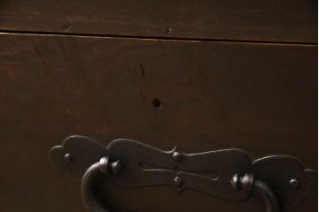明治時代の収納箪笥の見た目を変えずに奇麗にリペア!現状をベースに着色。(時代箪笥、整理タンス、収納たんす、引き出し、ローチェスト、ローボード)