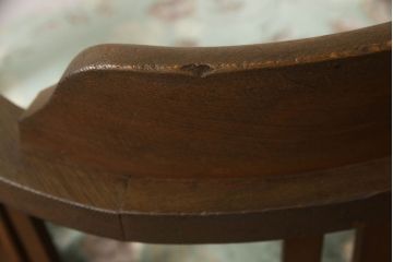 回転椅子をリペア&カスタム!ご希望の生地で座面部分を張り替え。既存の色に合わせた着色。ウレタン塗装で仕上げ。(ドクターチェア、デスクチェア、回転イス、アームチェア)