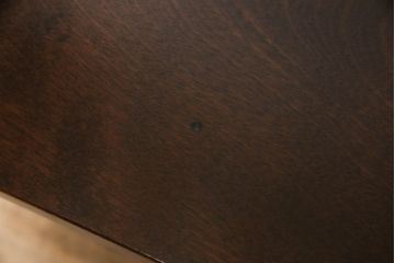 北海道民芸家具の折り畳み式テーブルの見た目を変えずに奇麗にリペア!天板の塗装を剥離して輪ジミのできにくい塗料で再塗装。(ローテーブル、ちゃぶ台、文机、センターテーブル、折り畳み)