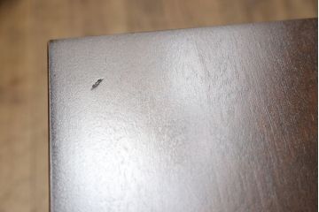 北海道民芸家具の折り畳み式テーブルの見た目を変えずに奇麗にリペア!天板の塗装を剥離して輪ジミのできにくい塗料で再塗装。(ローテーブル、ちゃぶ台、文机、センターテーブル、折り畳み)