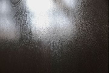 北海道民芸家具の折り畳み式テーブルを見た目を変えずに奇麗にリペア!天板の塗装を剥離して輪ジミのできにくい塗料で再塗装。(ローテーブル、ちゃぶ台、文机、センターテーブル、折り畳み)
